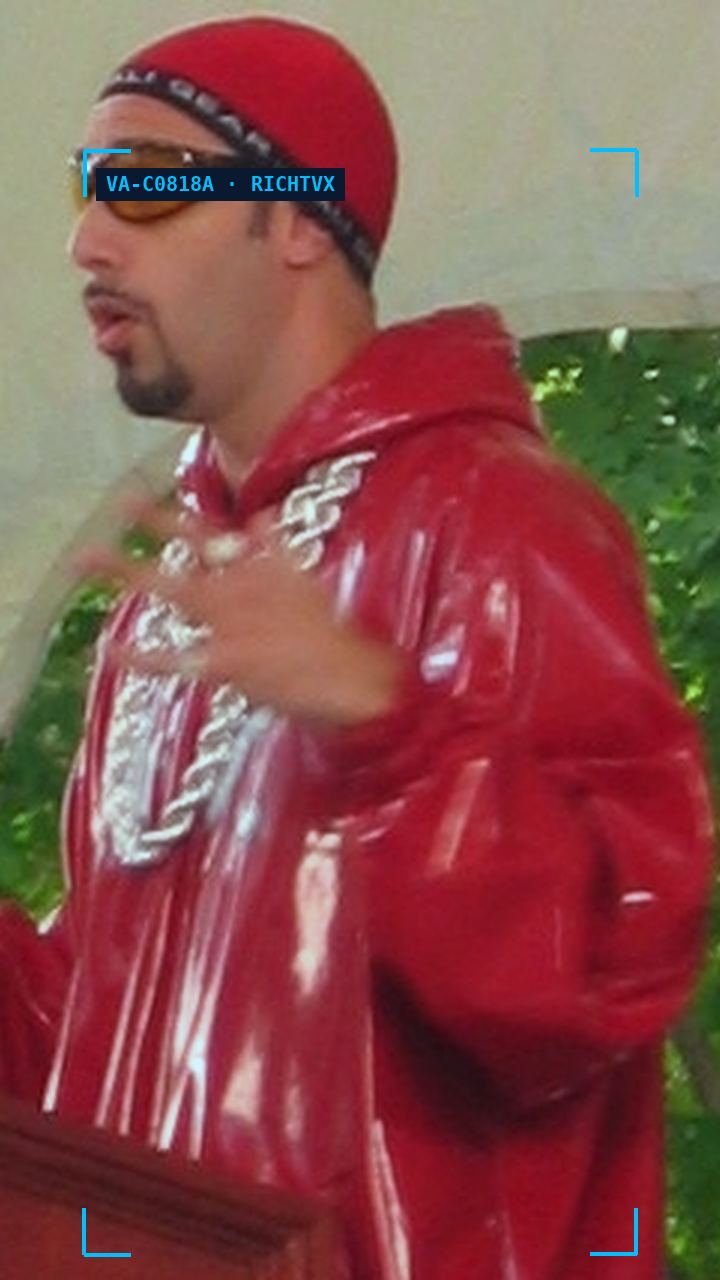 Ali G Kicks Noel Gallagher Out of His Seat at 'Ali G: Who Iz I?' Premiere
